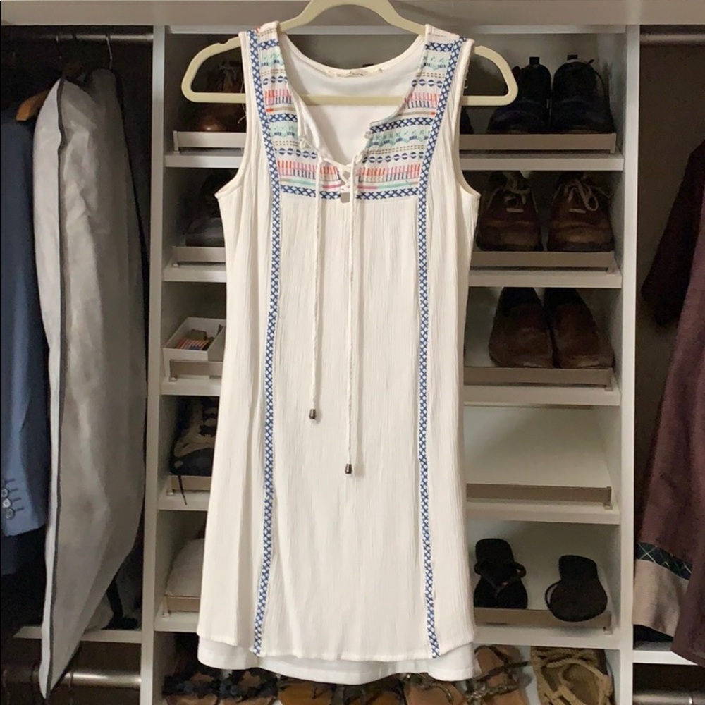 White embroidered summer dress. Small.